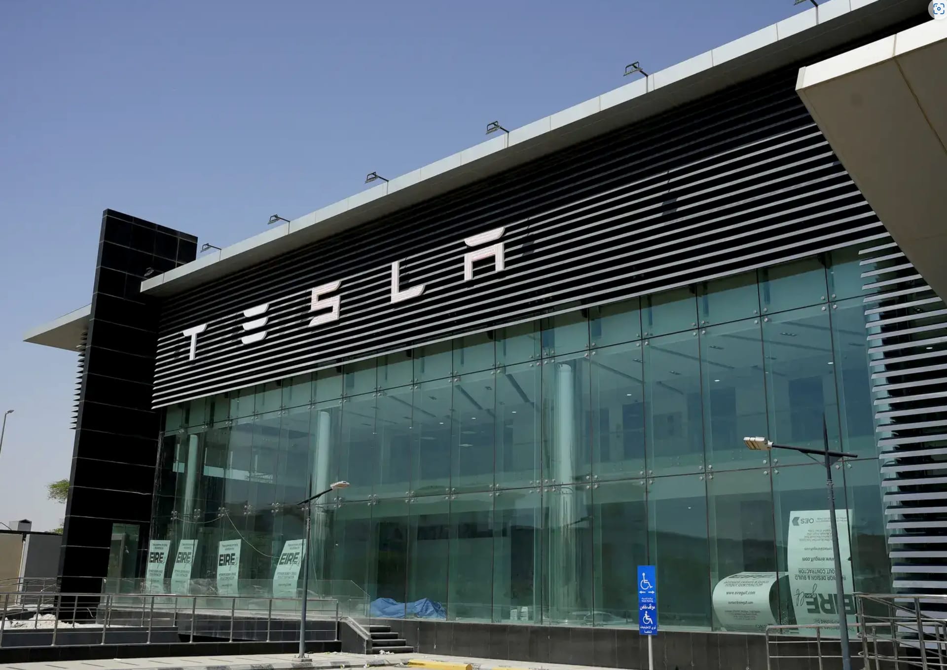 TESLA — thumbnail 4